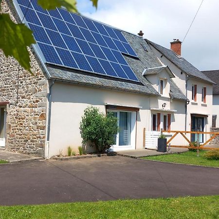 Gite L'Instant Present Messeix Exterior foto